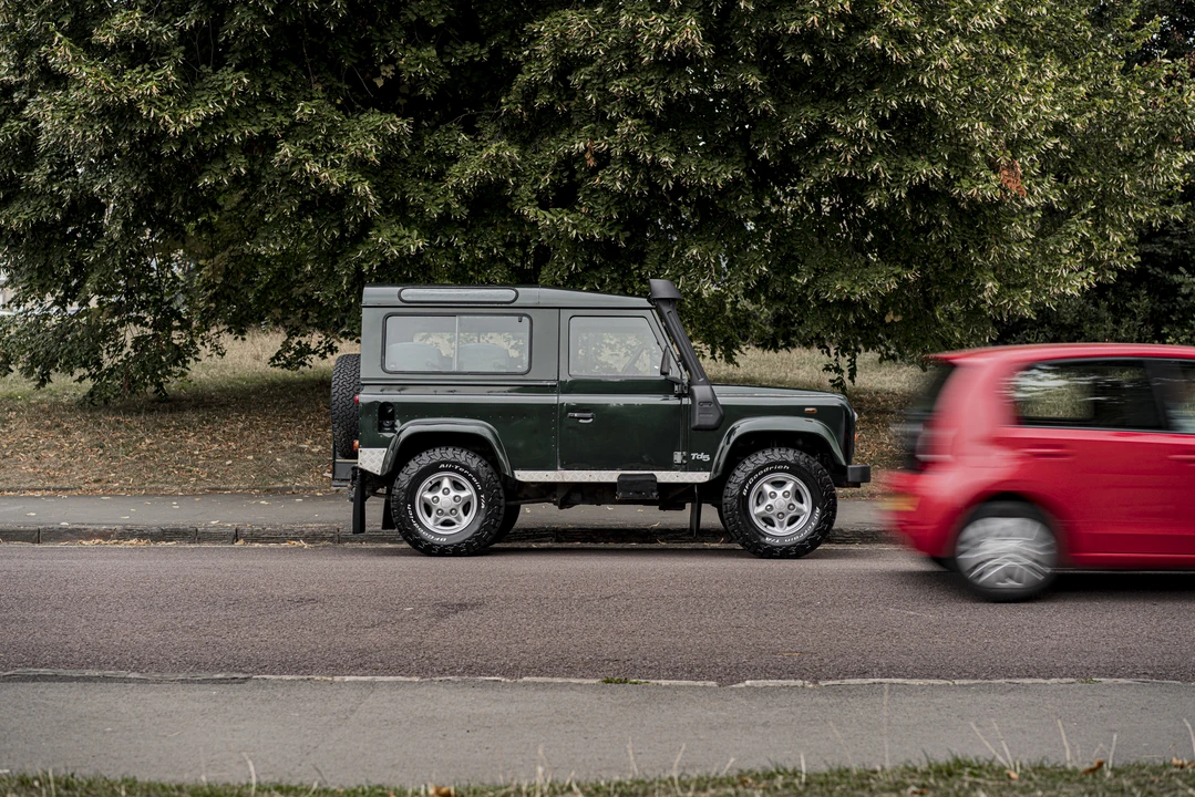 1999 Land Rover Defender 90 - Image 12 of 31