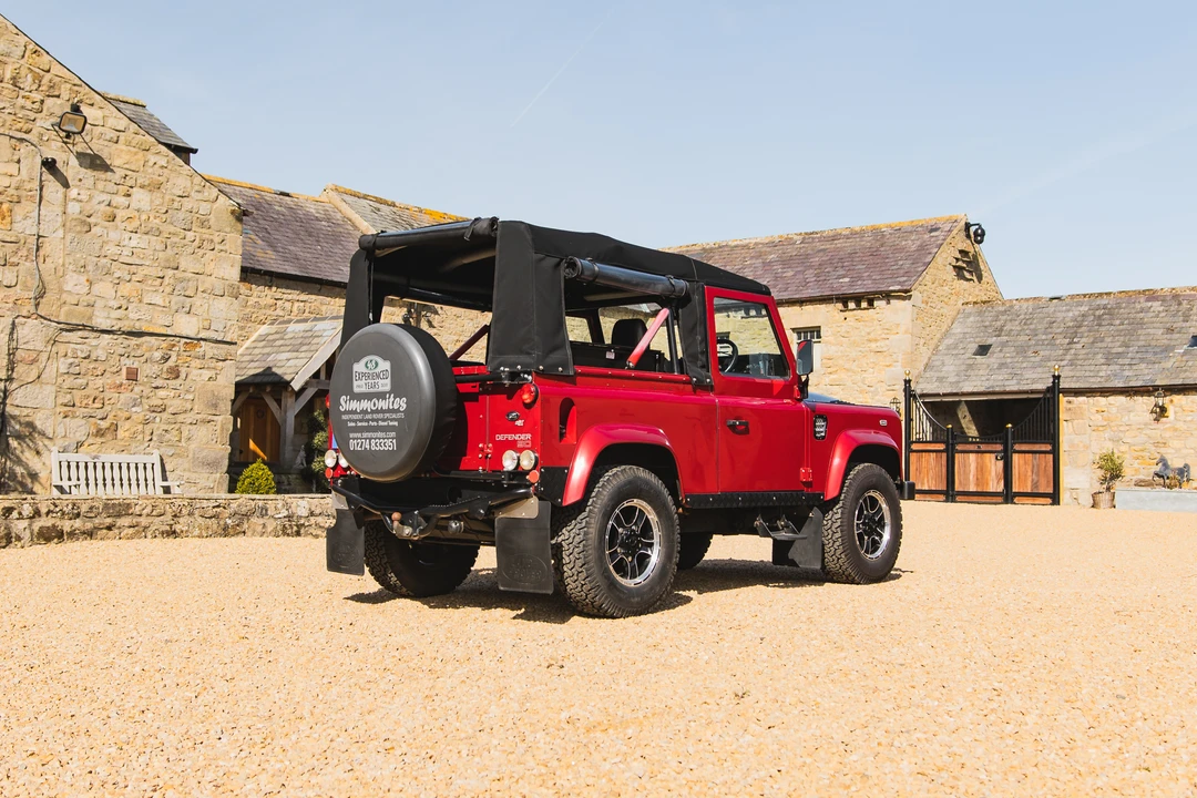1999 Land Rover Defender 90 - Image 6 of 31