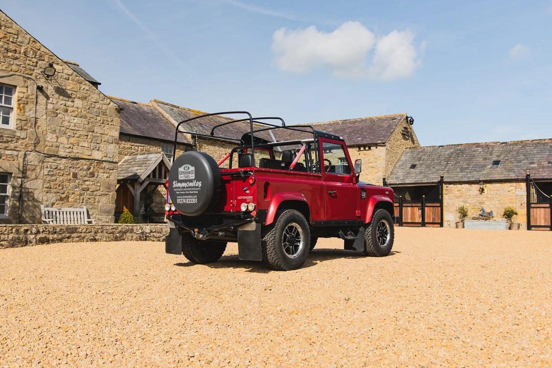 1999 Land Rover Defender 90 - Image 14 of 31