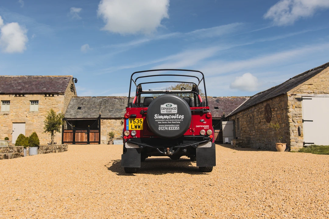 1999 Land Rover Defender 90 - Image 15 of 31