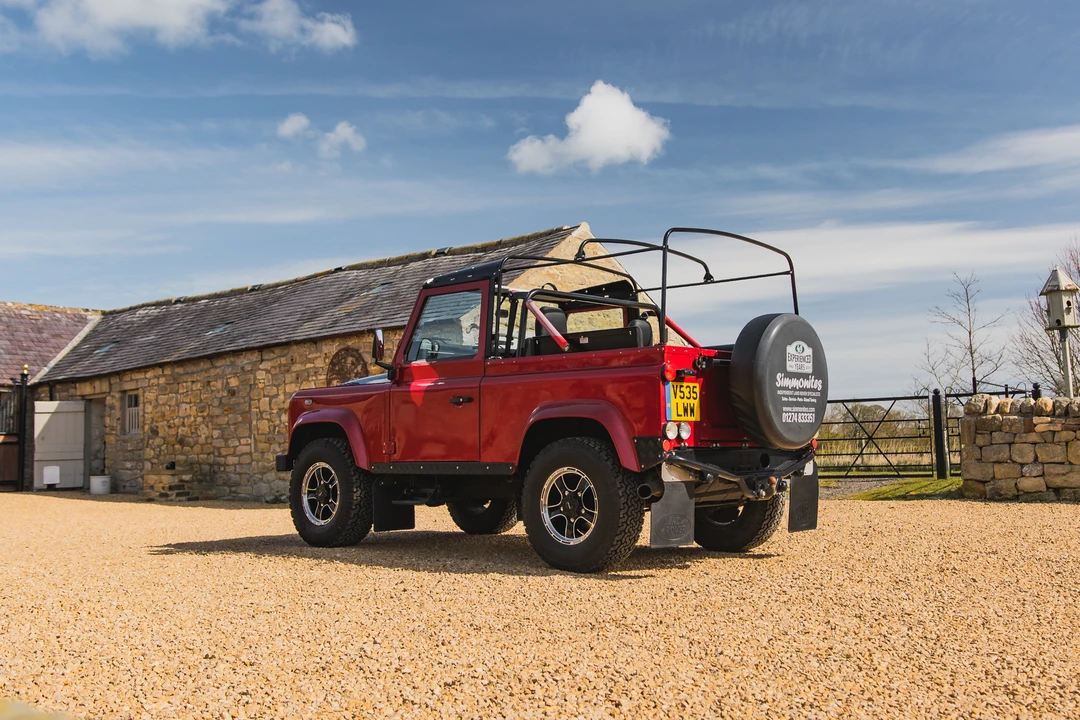 1999 Land Rover Defender 90 - Image 16 of 31