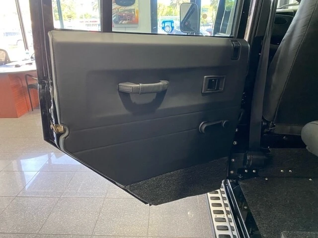 1999 Land Rover Defender 110 - Image 20 of 21