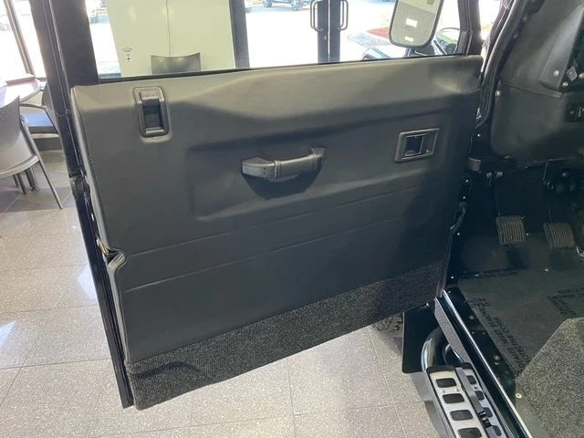 1999 Land Rover Defender 110 - Image 12 of 12