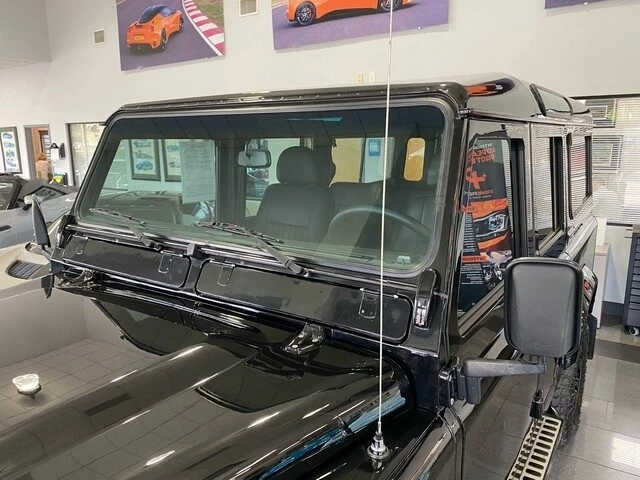 1999 Land Rover Defender 110 - Image 11 of 21
