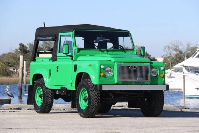 1999 Land Rover Defender 110 - Image 14 of 21