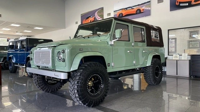 1999 Land Rover Defender 110 - Image 2 of 12
