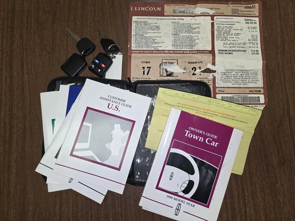 1999 Lincoln Town Car - Image 21 of 21