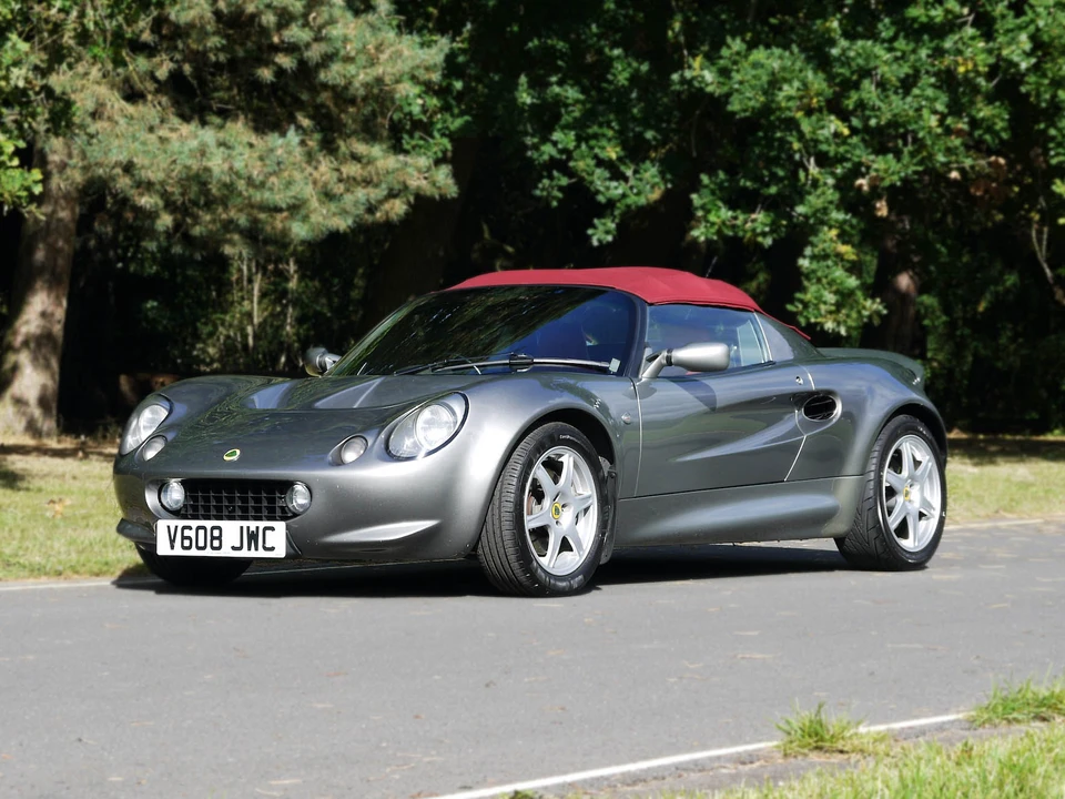 1999 Lotus Elise Series 2 - Image 2 of 2