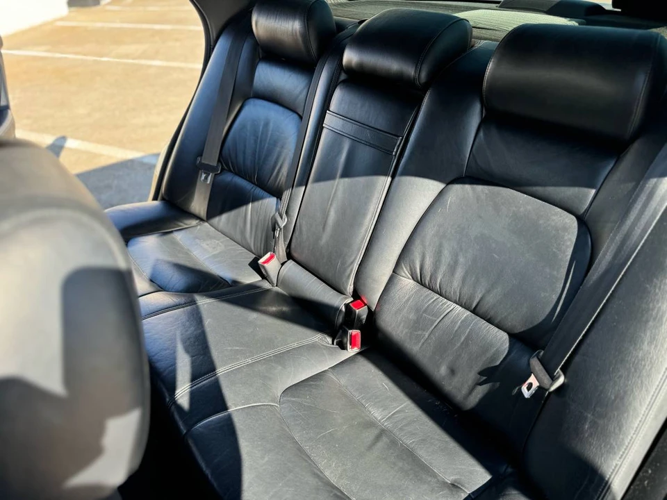 1999 Lexus LS 2nd Gen - Image 15 of 22