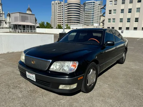 1999 Lexus LS 400