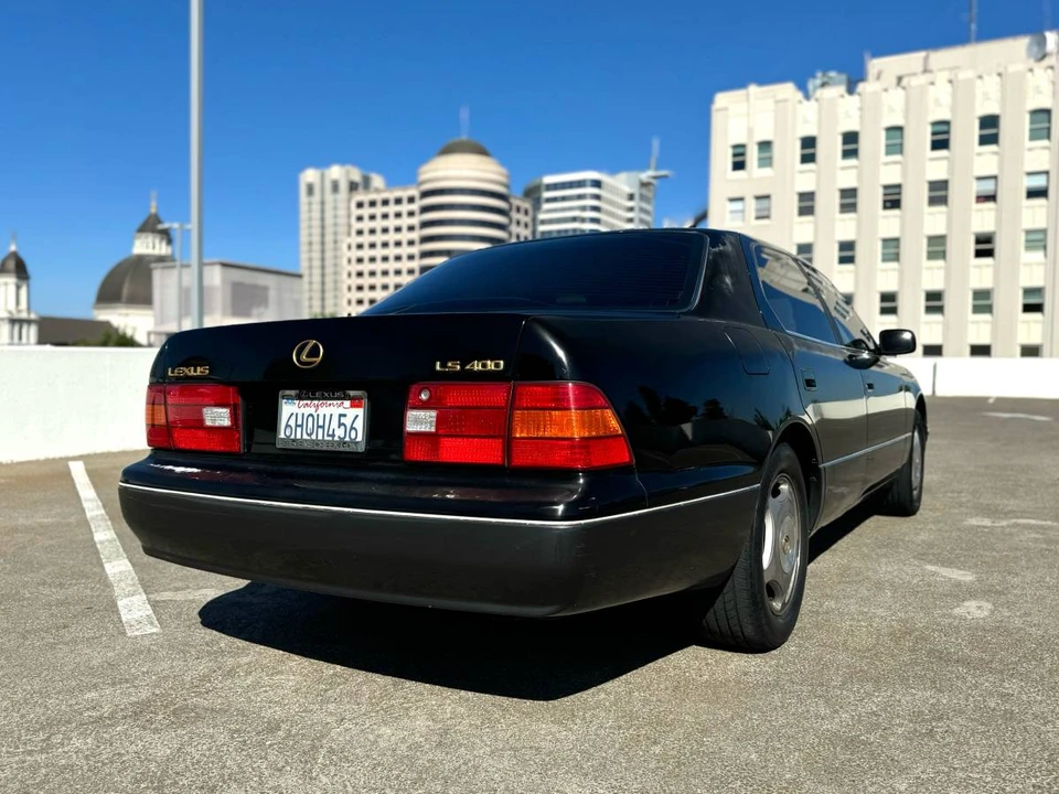 1999 Lexus LS 2nd Gen - Image 7 of 22
