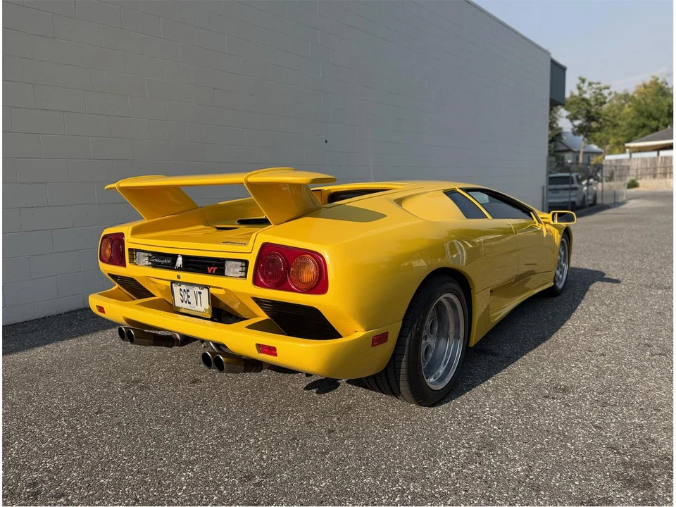 1999 Lamborghini Diablo SV - Image 2 of 9