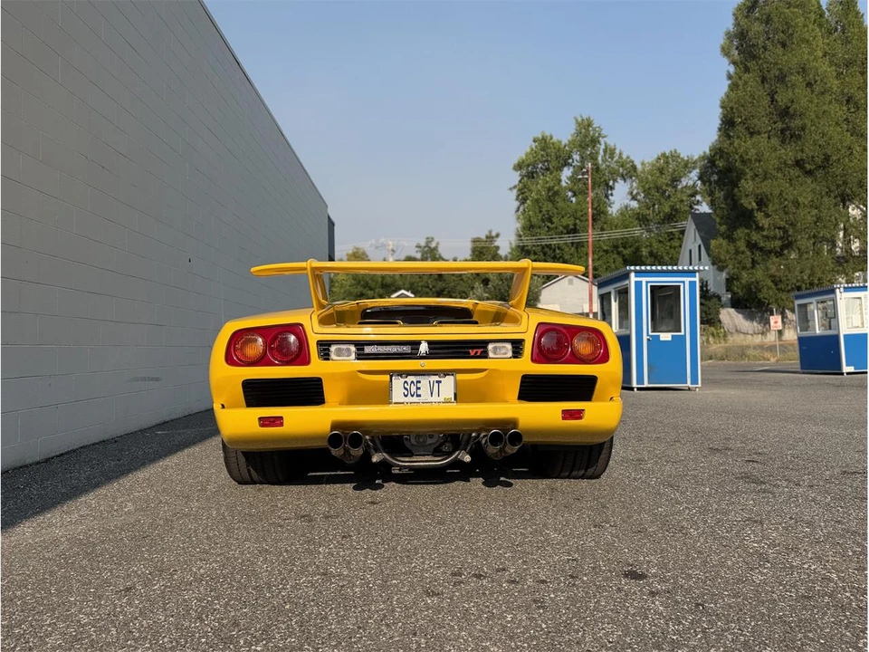 1999 Lamborghini Diablo SV - Image 3 of 9