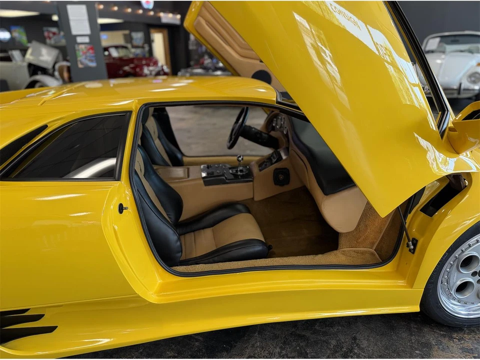 1999 Lamborghini Diablo SV - Image 5 of 9