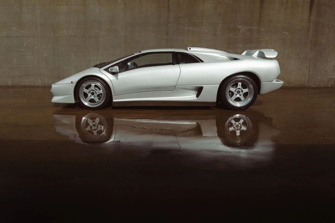 1999 Lamborghini Diablo SV - Image 22 of 31