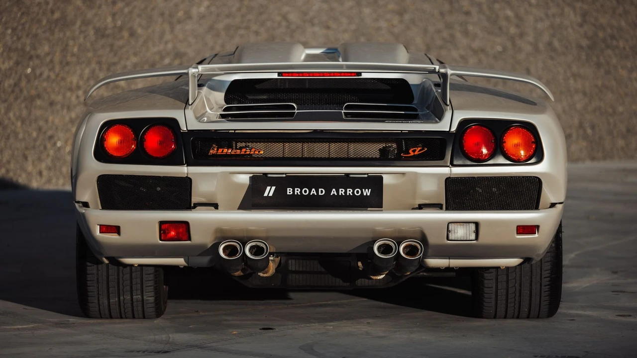 1999 Lamborghini Diablo SV - Image 26 of 31