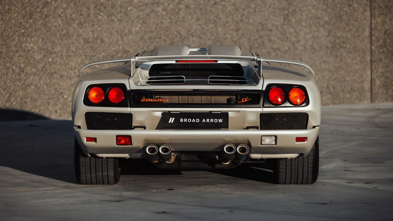 1999 Lamborghini Diablo SV - Image 4 of 31