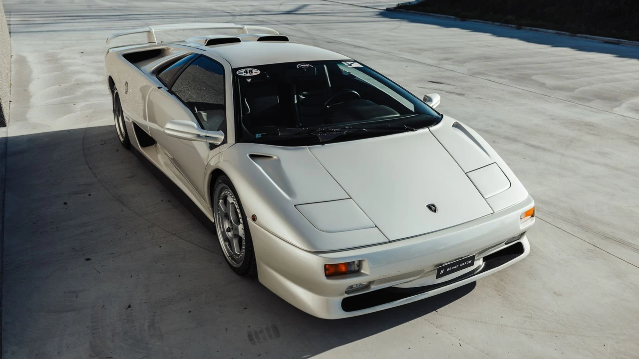 1999 Lamborghini Diablo SV - Image 3 of 31