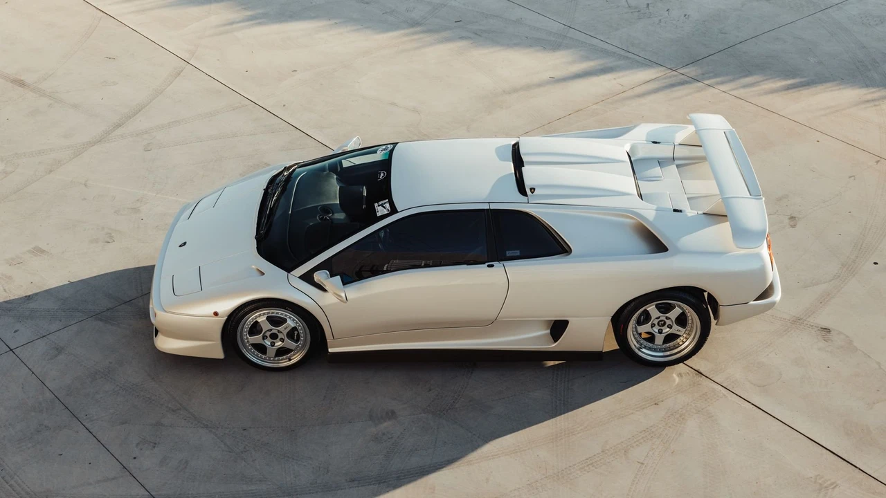 1999 Lamborghini Diablo SV - Image 16 of 31