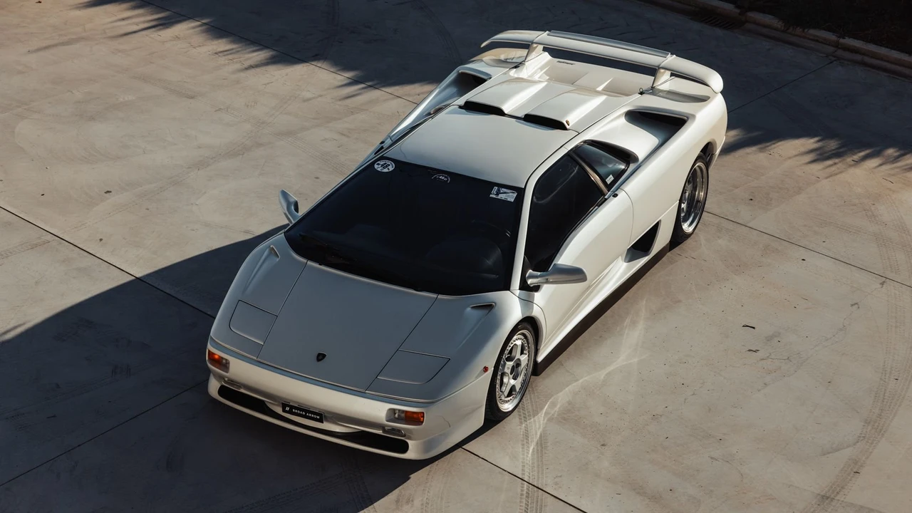1999 Lamborghini Diablo SV - Image 15 of 31