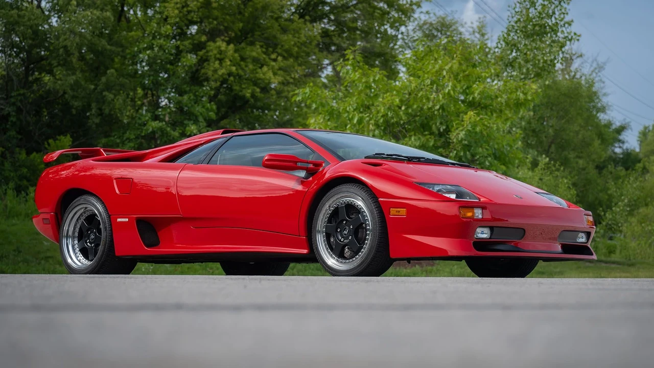 1999 Lamborghini Diablo SV - Image 17 of 31