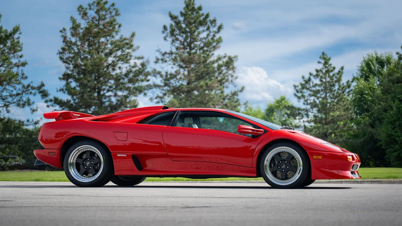 1999 Lamborghini Diablo SV - Image 21 of 31