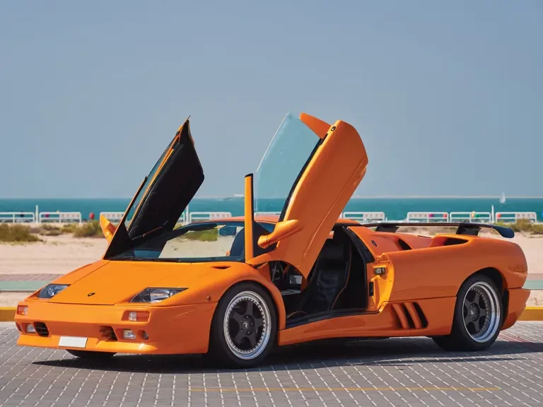 1999 Lamborghini Diablo VT - Image 17 of 30