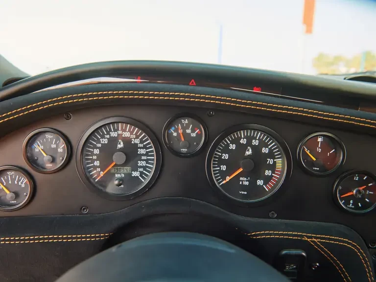 1999 Lamborghini Diablo VT - Image 12 of 30