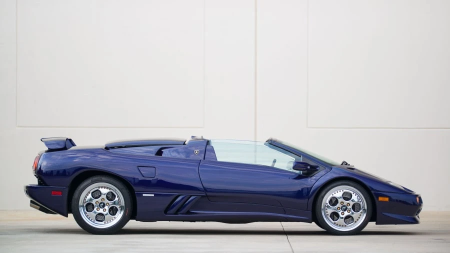 1999 Lamborghini Diablo VT - Image 2 of 12