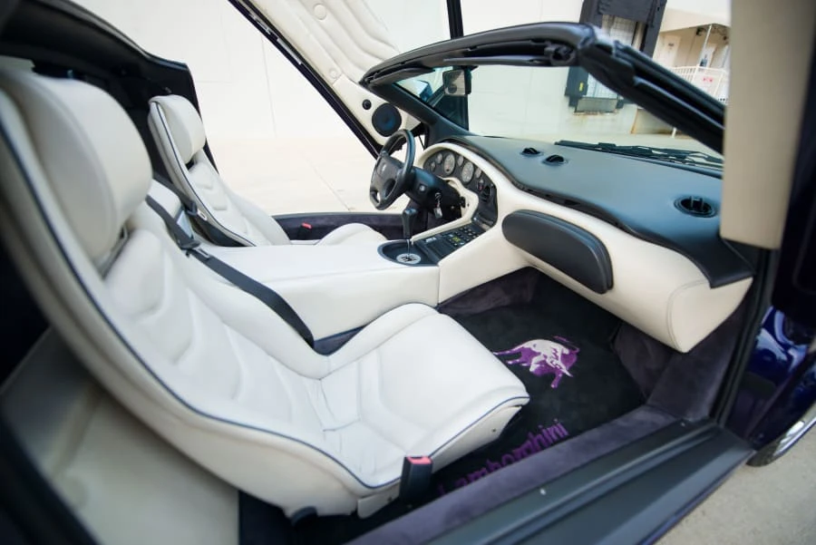 1999 Lamborghini Diablo VT - Image 6 of 12