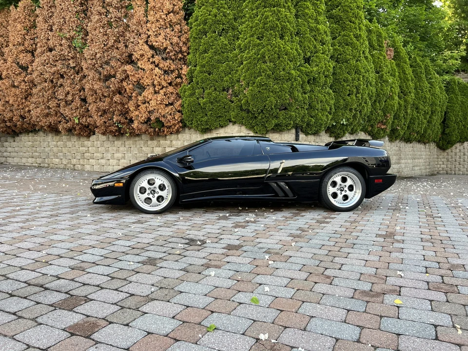1999 Lamborghini Diablo VT - Image 23 of 31