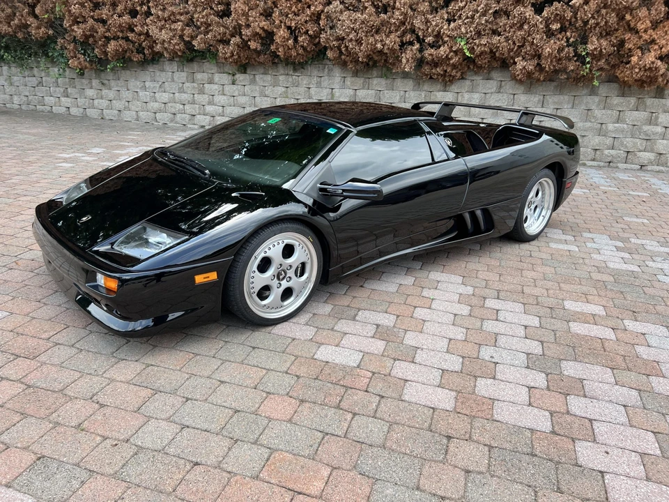 1999 Lamborghini Diablo VT - Image 8 of 31