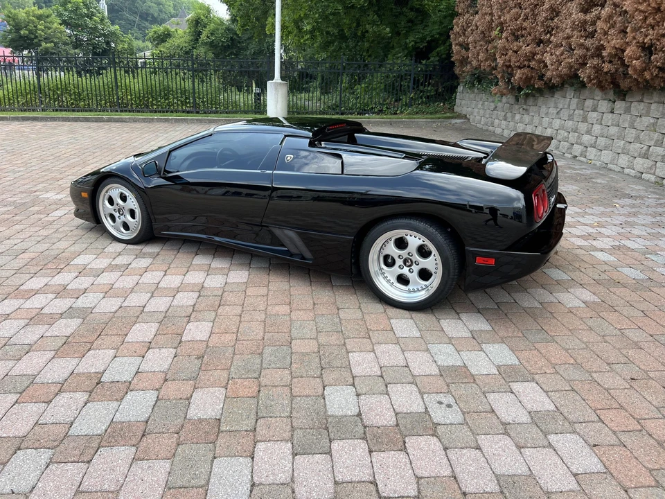 1999 Lamborghini Diablo VT - Image 26 of 31