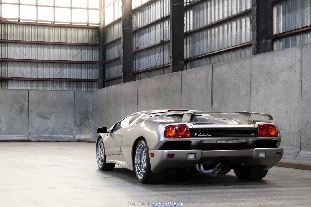 1999 Lamborghini Diablo VT - Image 10 of 31