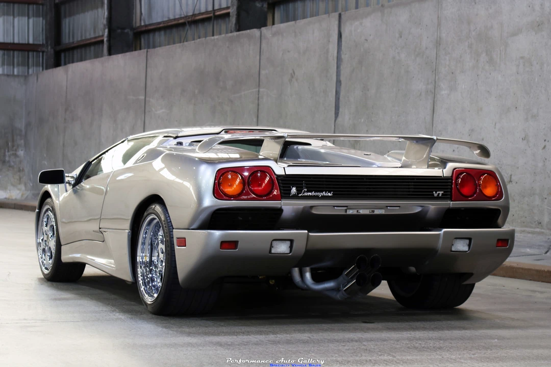 1999 Lamborghini Diablo VT - Image 11 of 31