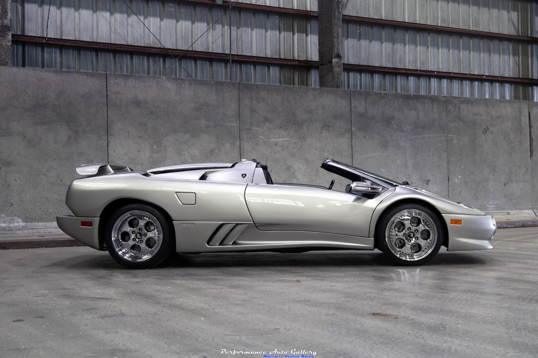 1999 Lamborghini Diablo VT - Image 18 of 31