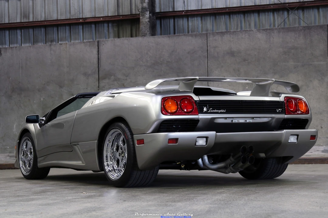 1999 Lamborghini Diablo VT - Image 9 of 31