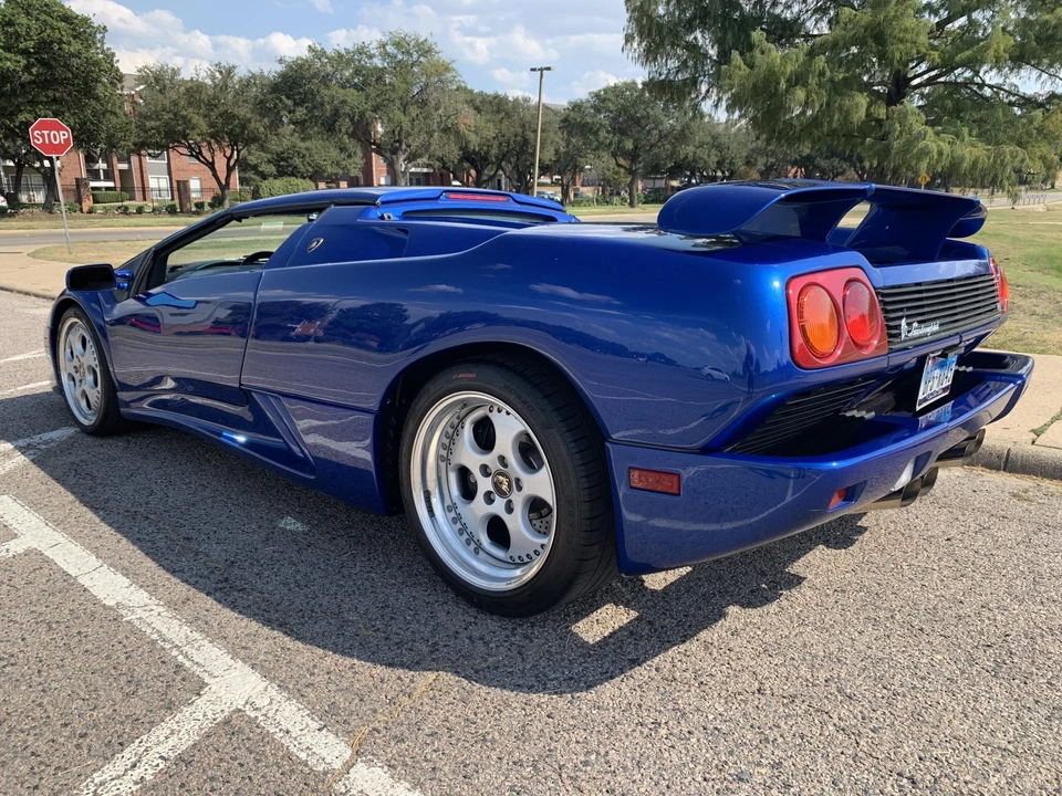 1999 Lamborghini Diablo VT - Image 16 of 31