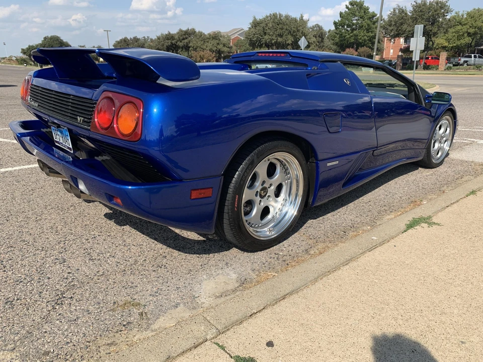 1999 Lamborghini Diablo VT - Image 28 of 31