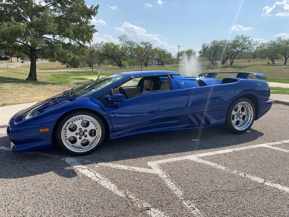 1999 Lamborghini Diablo VT - Image 8 of 31