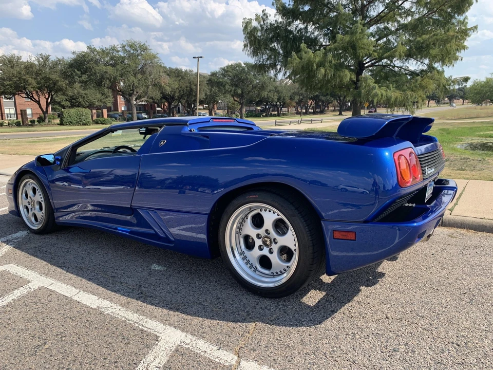 1999 Lamborghini Diablo VT - Image 15 of 31