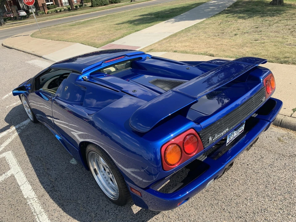 1999 Lamborghini Diablo VT - Image 18 of 31