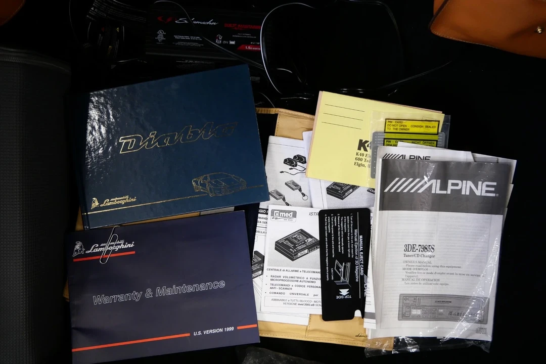 1999 Lamborghini Diablo VT - Image 19 of 21