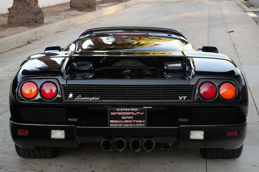 1999 Lamborghini Diablo VT - Image 11 of 31