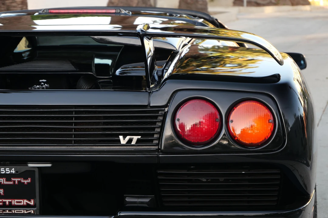1999 Lamborghini Diablo VT - Image 22 of 31