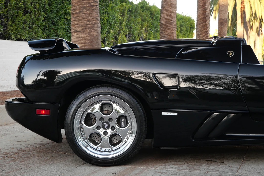 1999 Lamborghini Diablo VT - Image 25 of 31