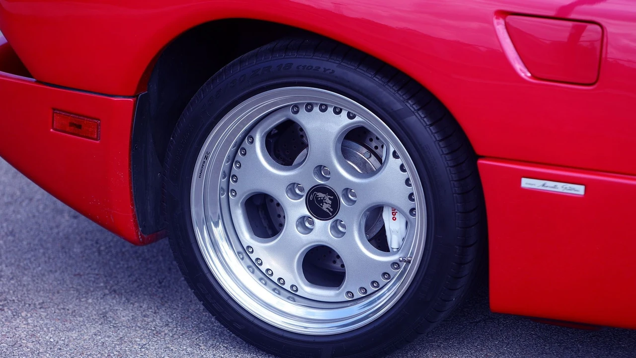 1999 Lamborghini Diablo VT - Image 28 of 31
