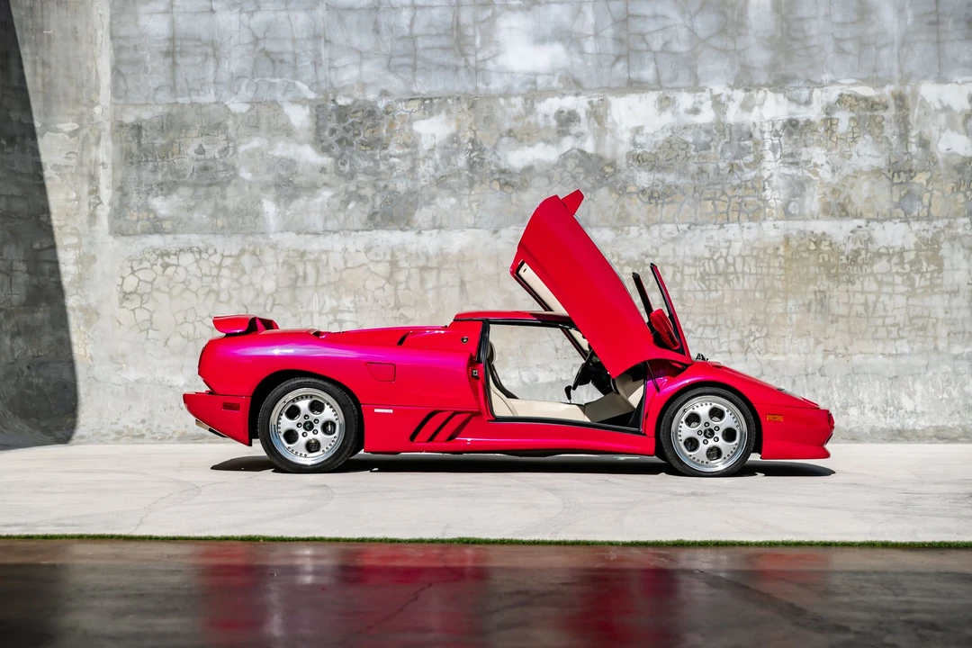 1999 Lamborghini Diablo VT - Image 5 of 31
