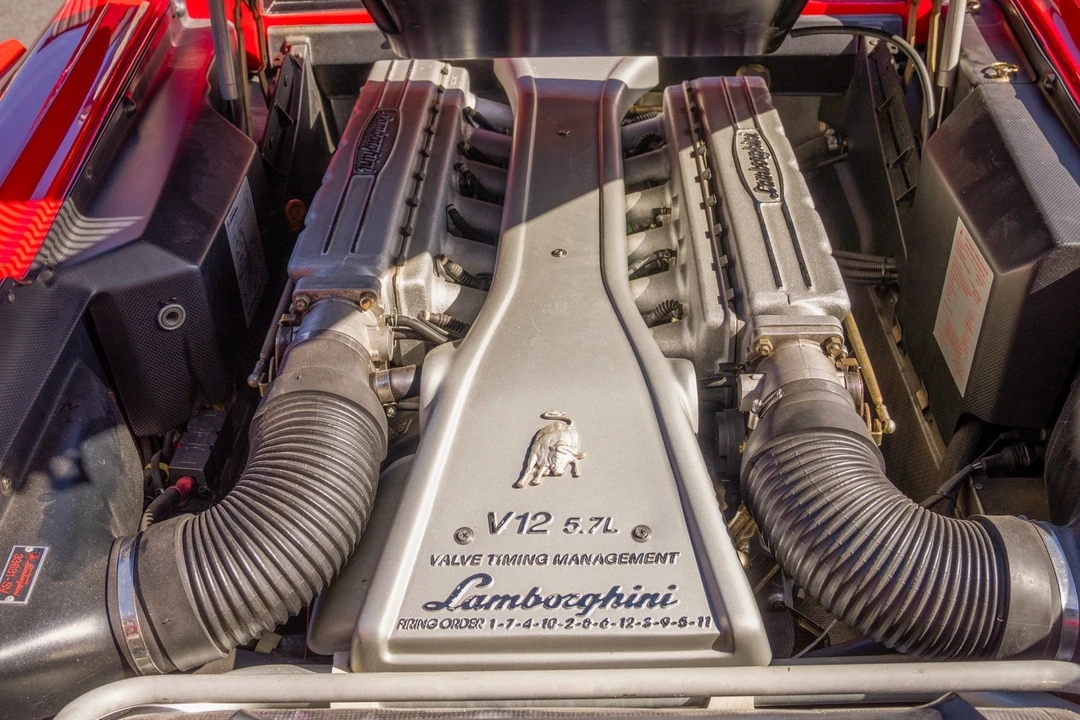 1999 Lamborghini Diablo VT - Image 11 of 21