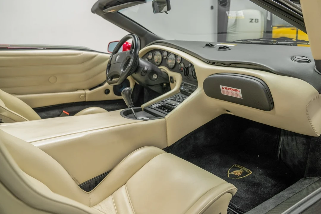 1999 Lamborghini Diablo VT - Image 13 of 21